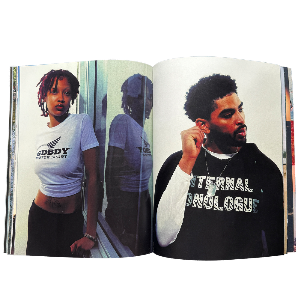 "MUSE TO LIVE" ISSUE 001