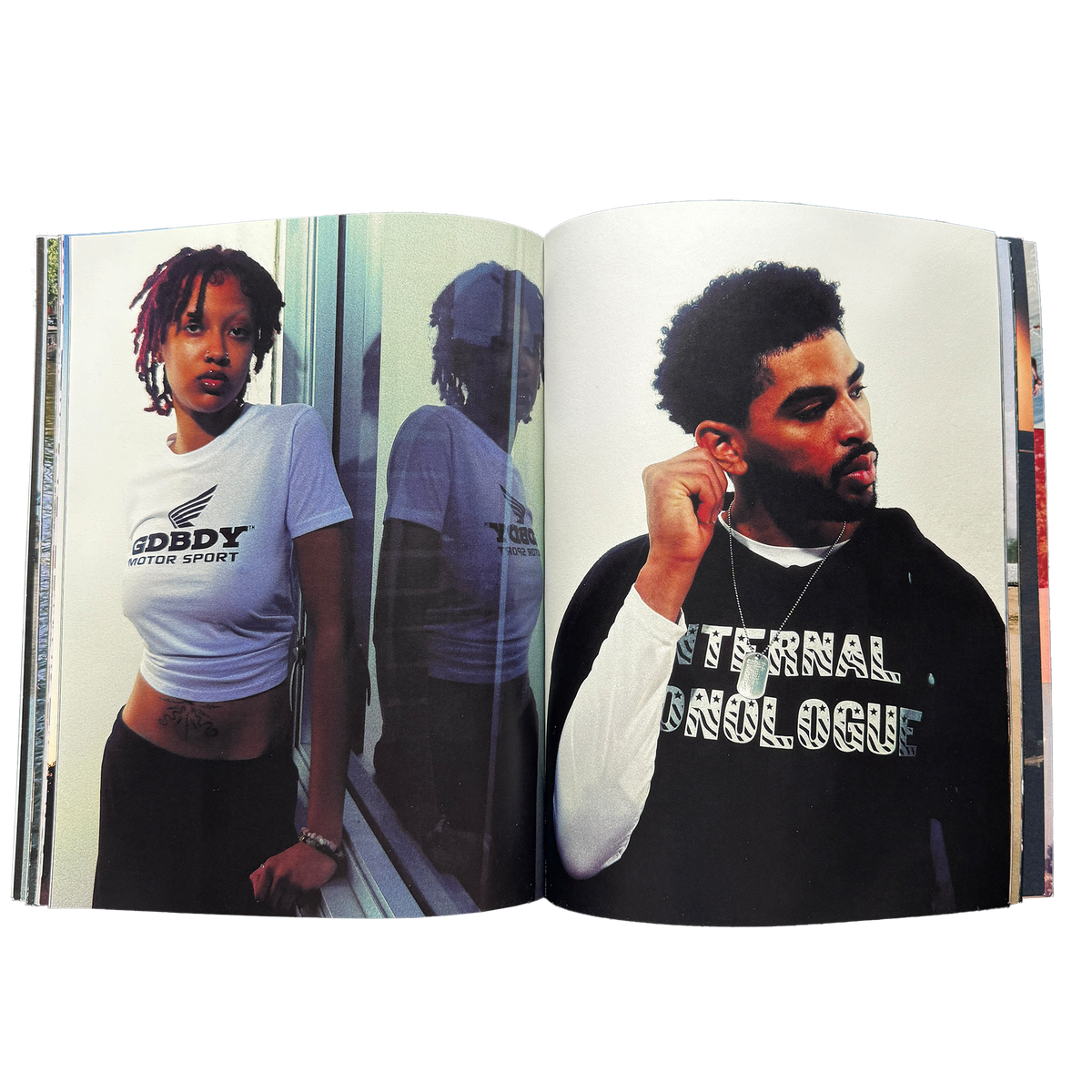 "MUSE TO LIVE" ISSUE 001